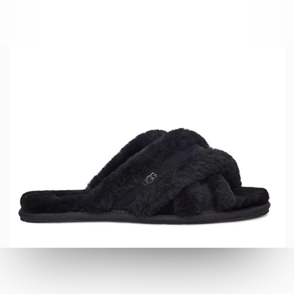 Ugg Scuffita slippers